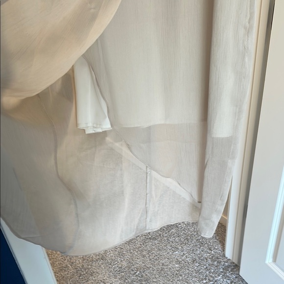 Ivy City Co Cream Midi Dress - Picture 4 of 4